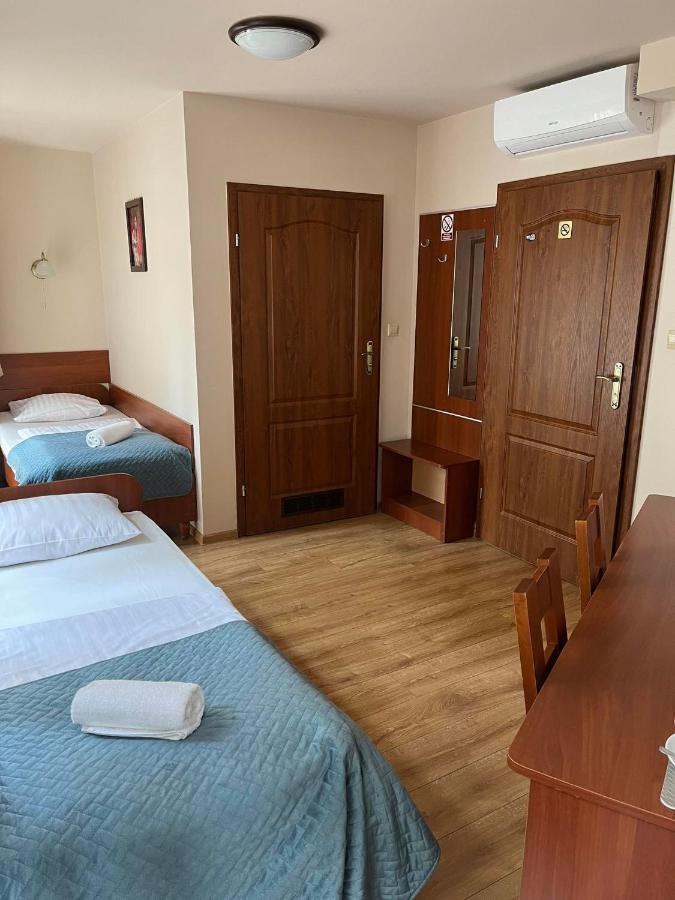 Kamienica Przy Bramie Hotel Opatow  Exterior foto