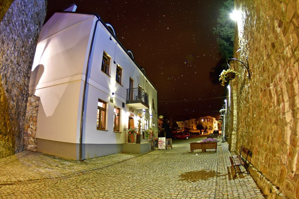 Kamienica Przy Bramie Hotel Opatow  Exterior foto